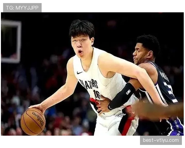 杨瀚森训练完直接去夜市啃烤串，这自律人设有点扛不住啊